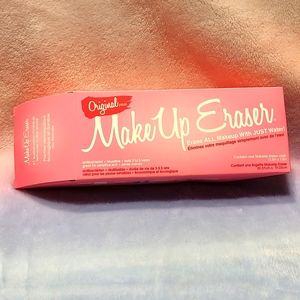 NIP Original Pink MakeUp Eraser Makeup Remover Cloth